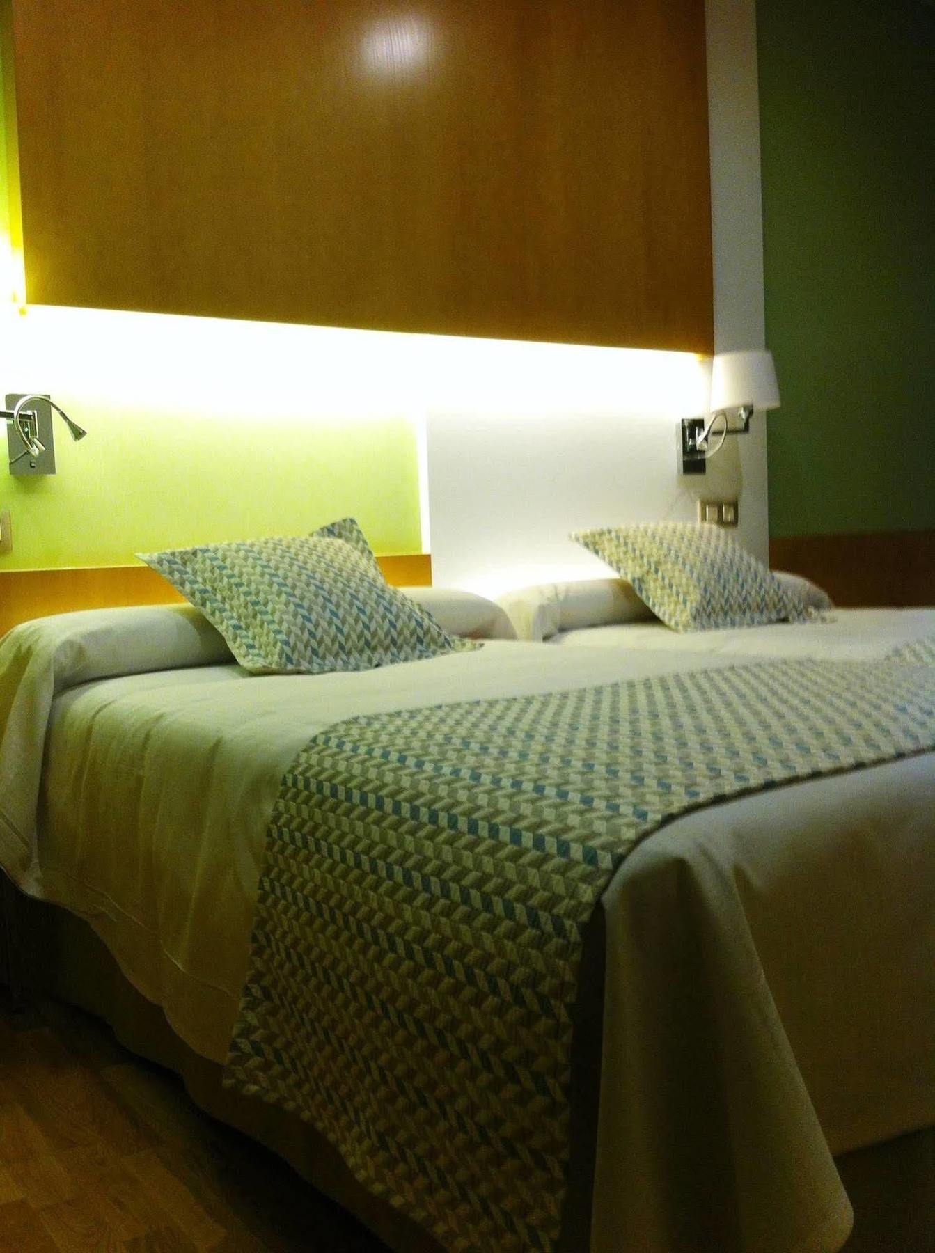 My Rooms City Hotel Camino De Santiago Los Tomillares Exterior photo
