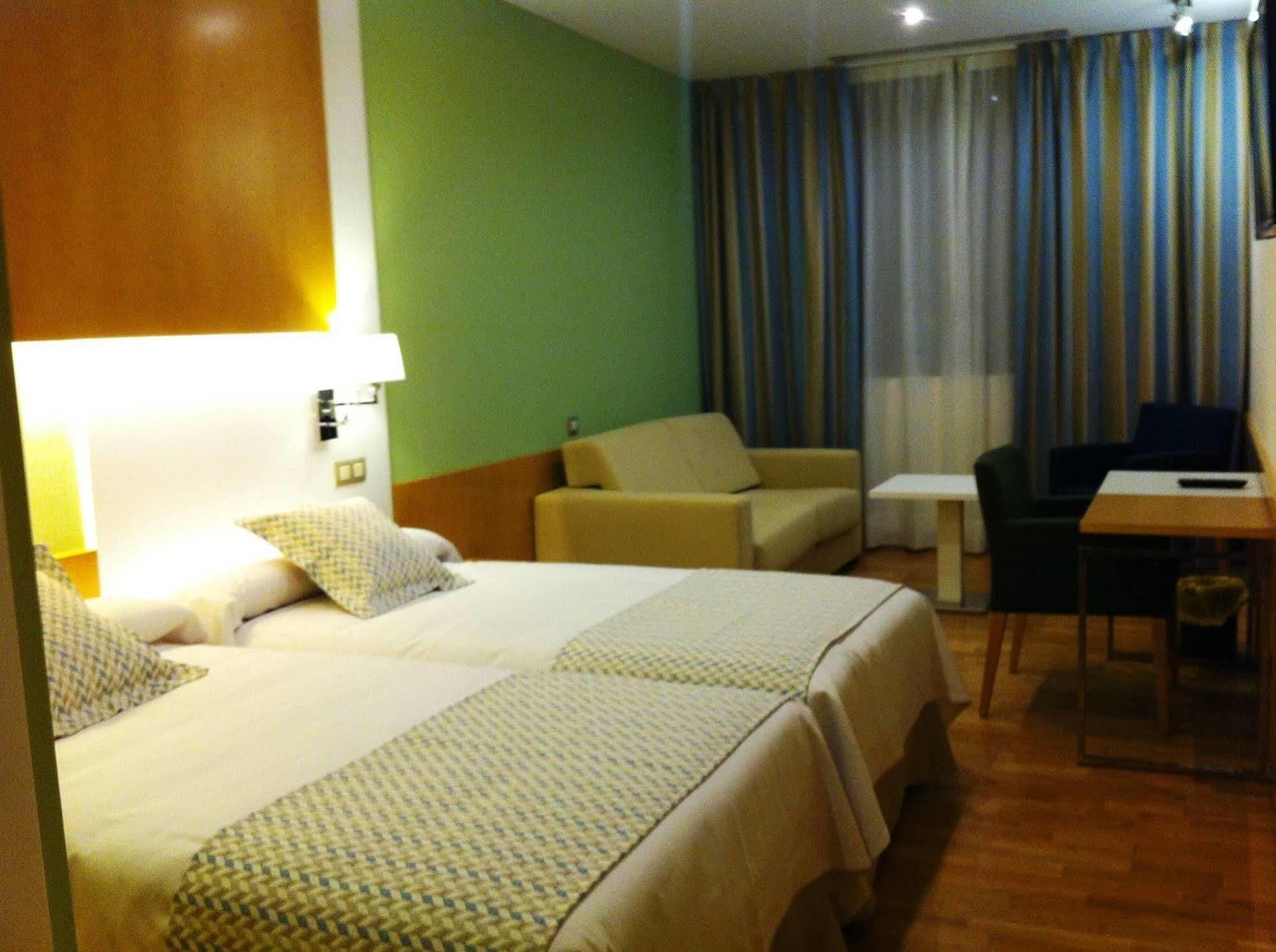 My Rooms City Hotel Camino De Santiago Los Tomillares Exterior photo